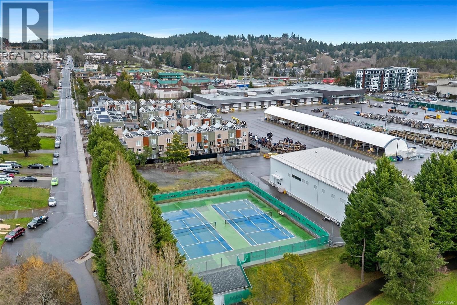 #13 4355 VIEWMONT AVE - 46