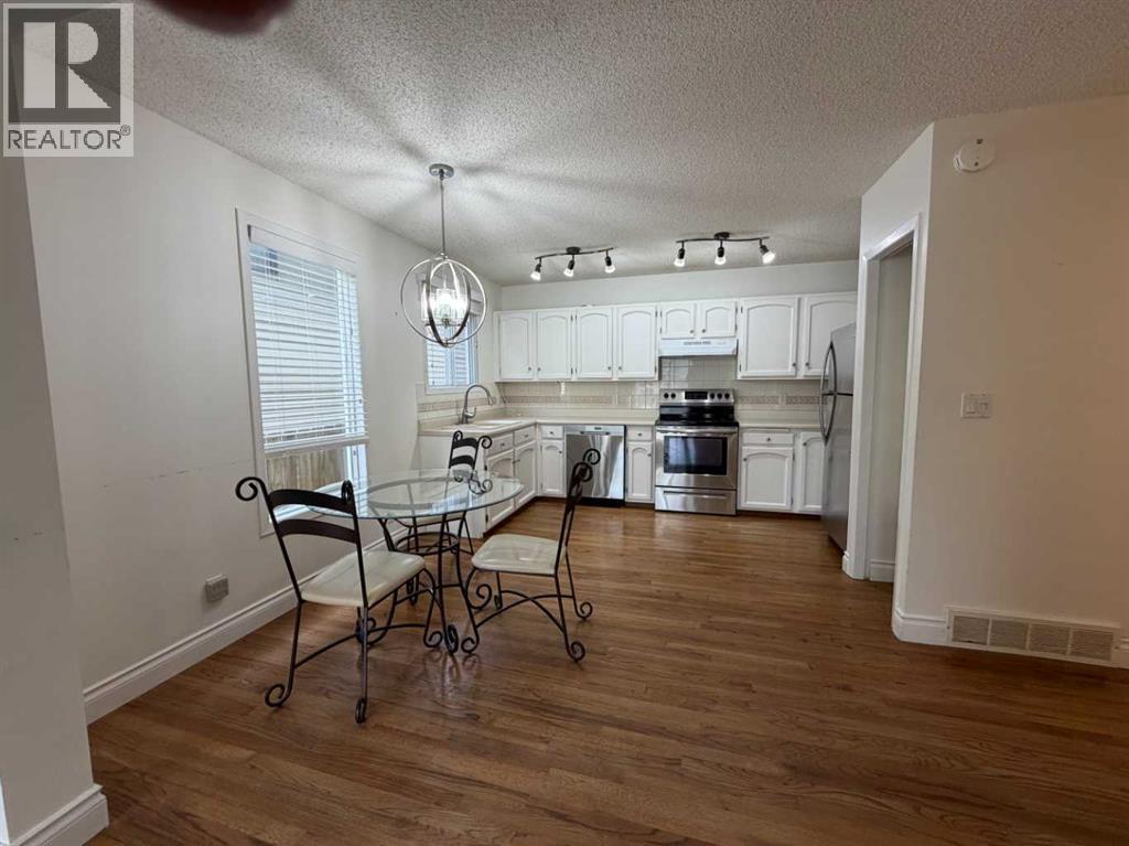 Single Family House for Sale in   A Street SW Killarney/Glengarry Calgary 