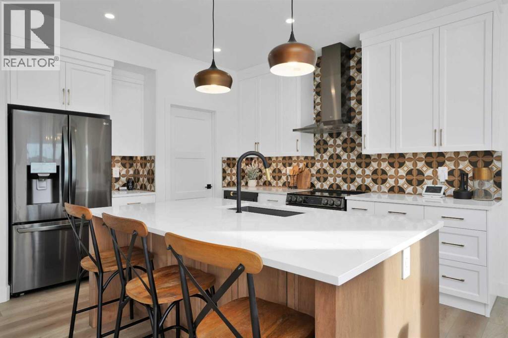 Single Family House for Sale in  Emerald Drive Evergreen Red Deer 