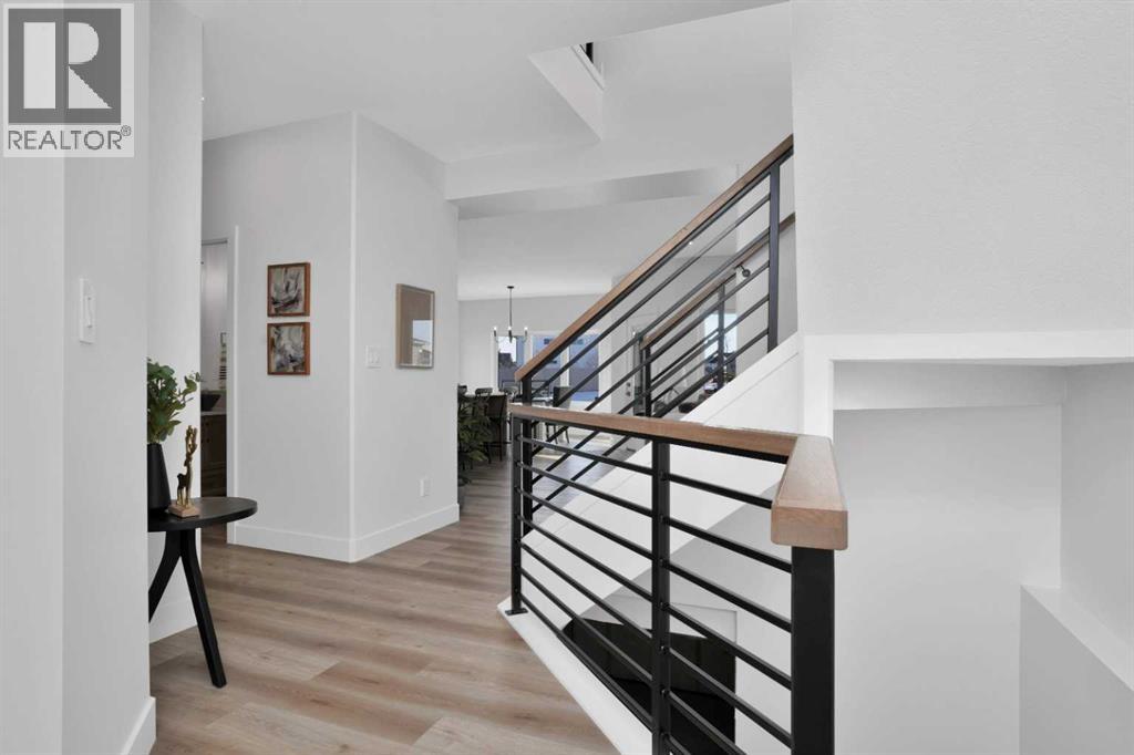 Single Family House for Sale in  Emerald Drive Evergreen Red Deer 