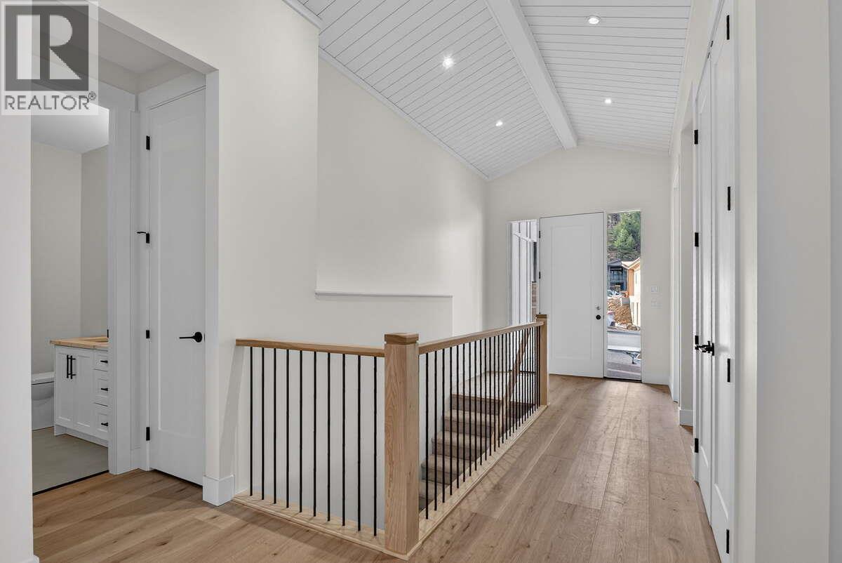  2150 Montenegro Drive, Kelowna