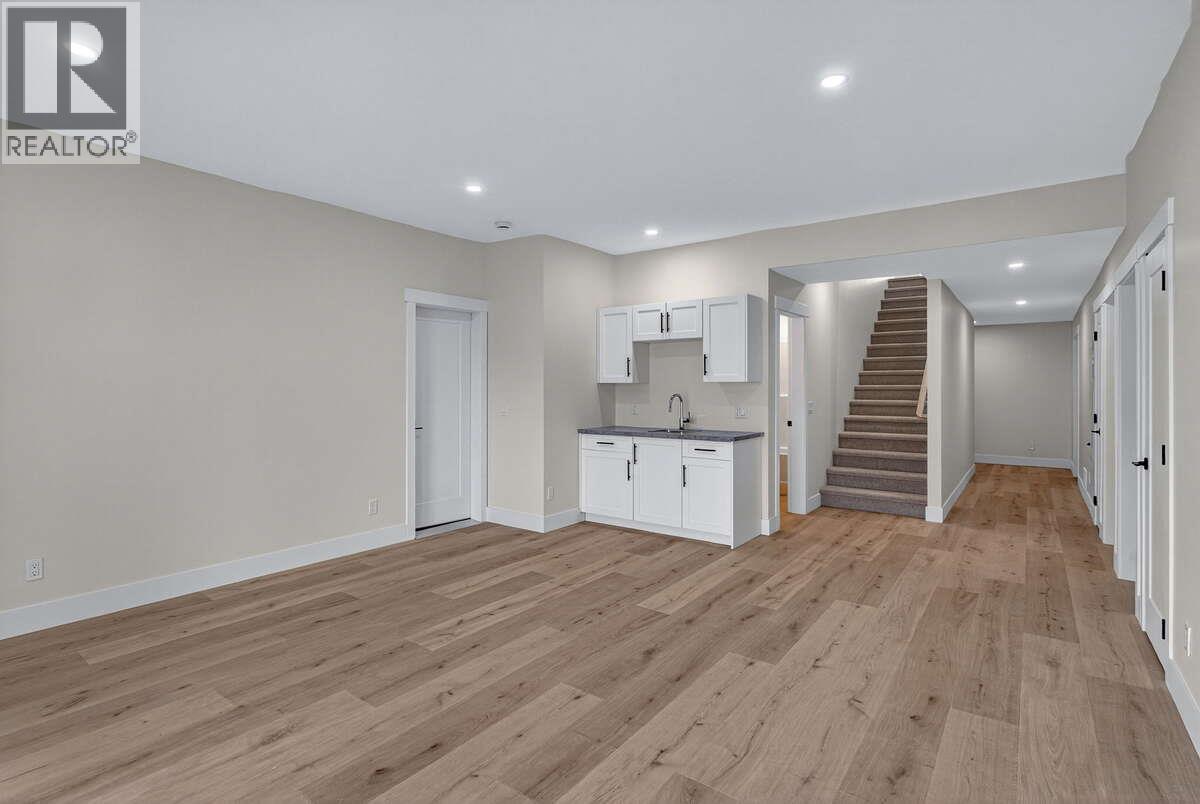  2150 Montenegro Drive, Kelowna