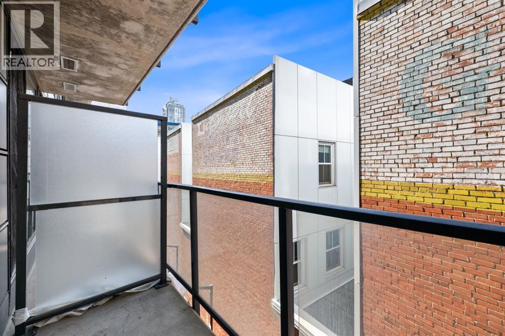 Single Family House for Sale in    Avenue SE Downtown East Village Calgary 