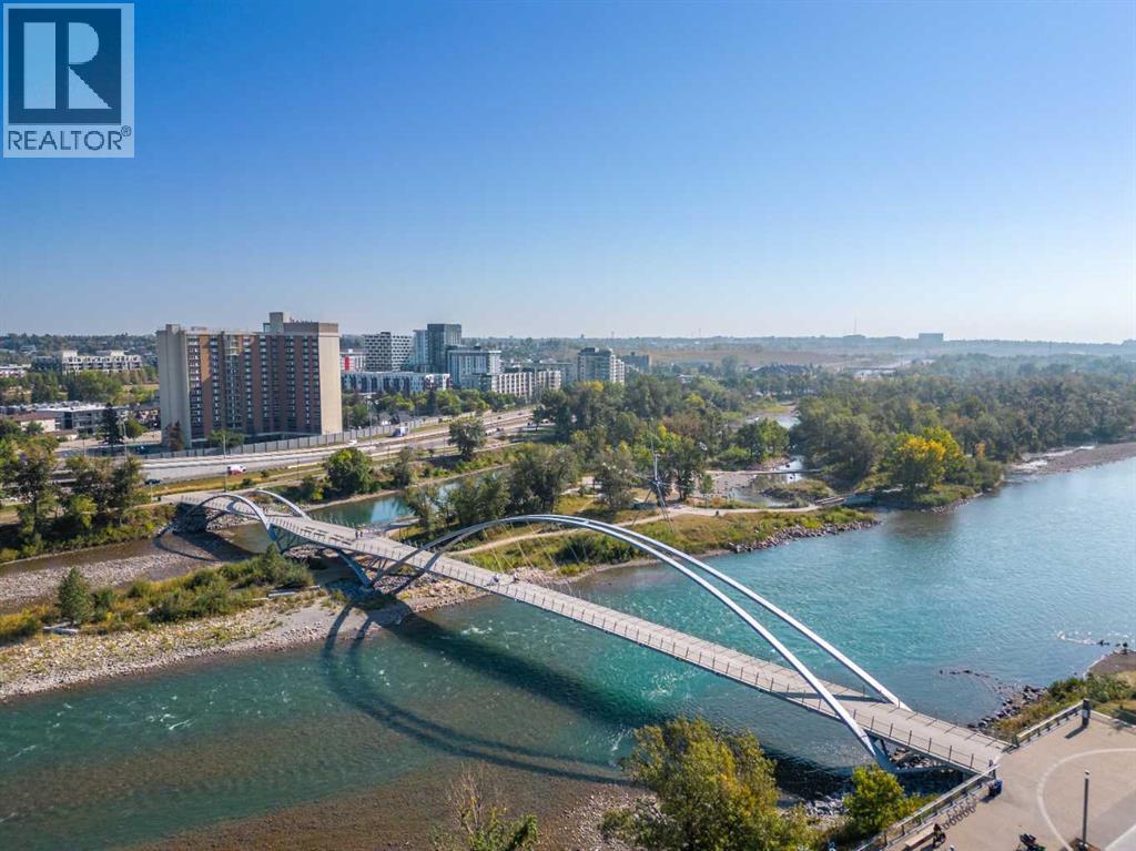 Single Family House for Sale in    Avenue SE Downtown East Village Calgary 