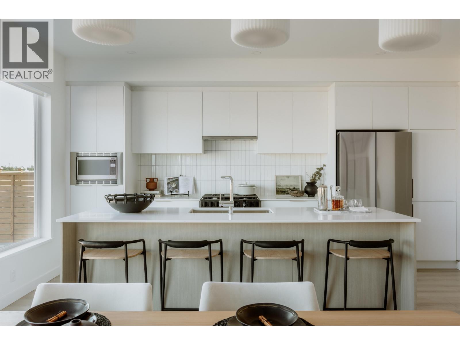 2470 ALDER WAY, Tsawwassen