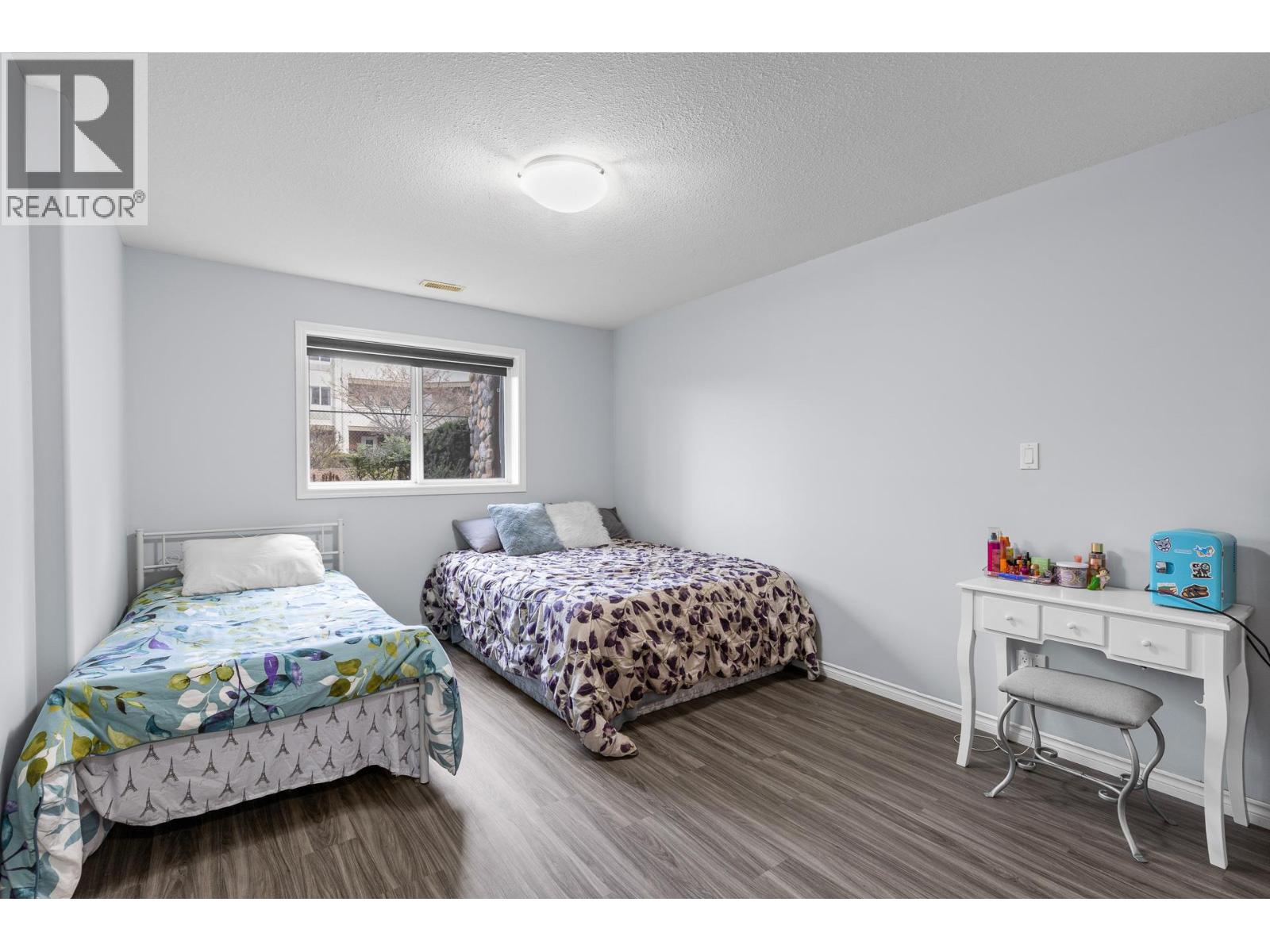 #105 1966 DURNIN ROAD - 14