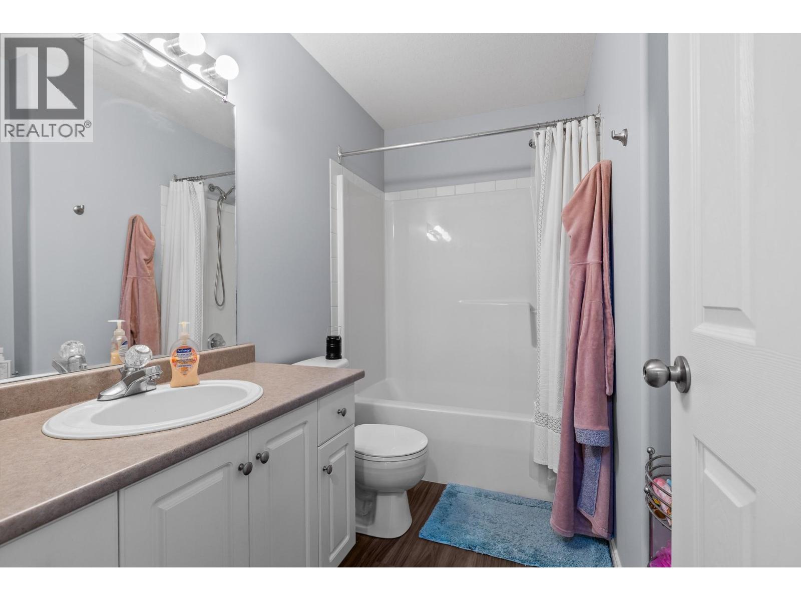 #105 1966 DURNIN ROAD - 19