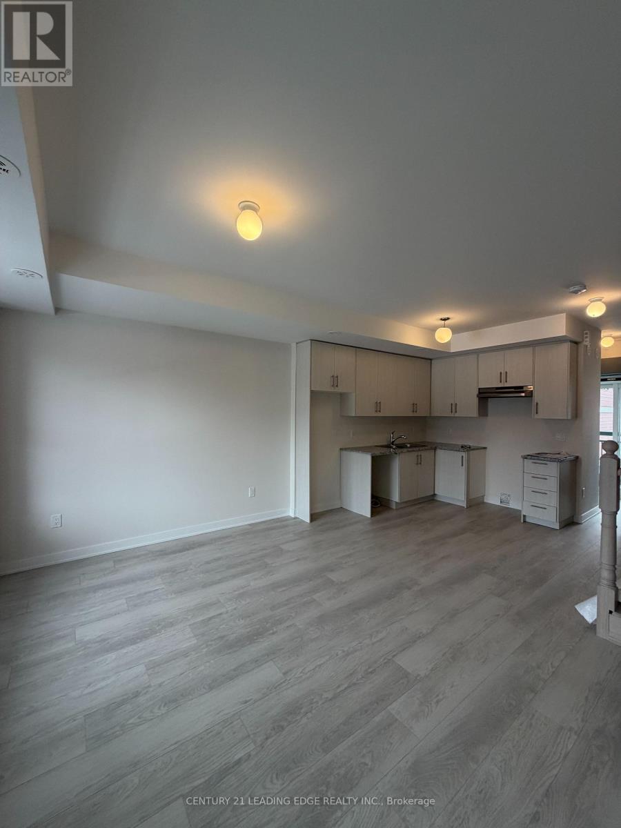 15100 YONGE STREET - 19