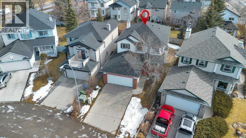 Single Family House for Sale in  Country Hills Green NW Country Hills Calgary 