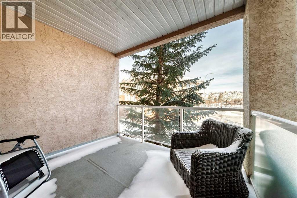 Single Family House for Sale in   Tuscany Springs Boulevard NW Tuscany Calgary 