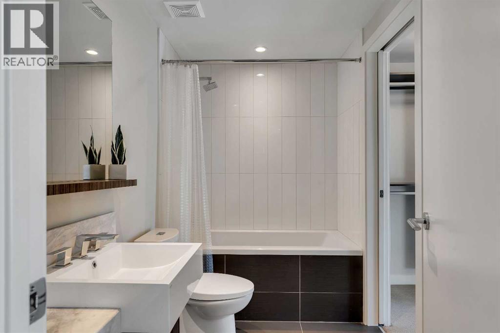 Single Family House for Sale in    Avenue SW Beltline Calgary 