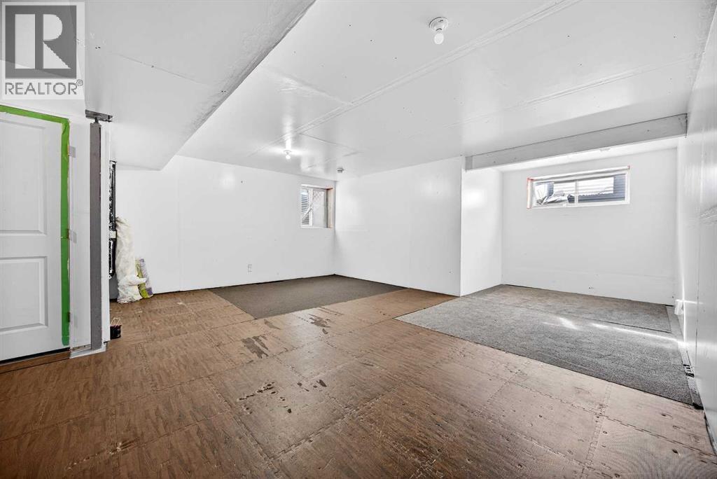 439 Redstone Drive NE, Calgary, Alberta