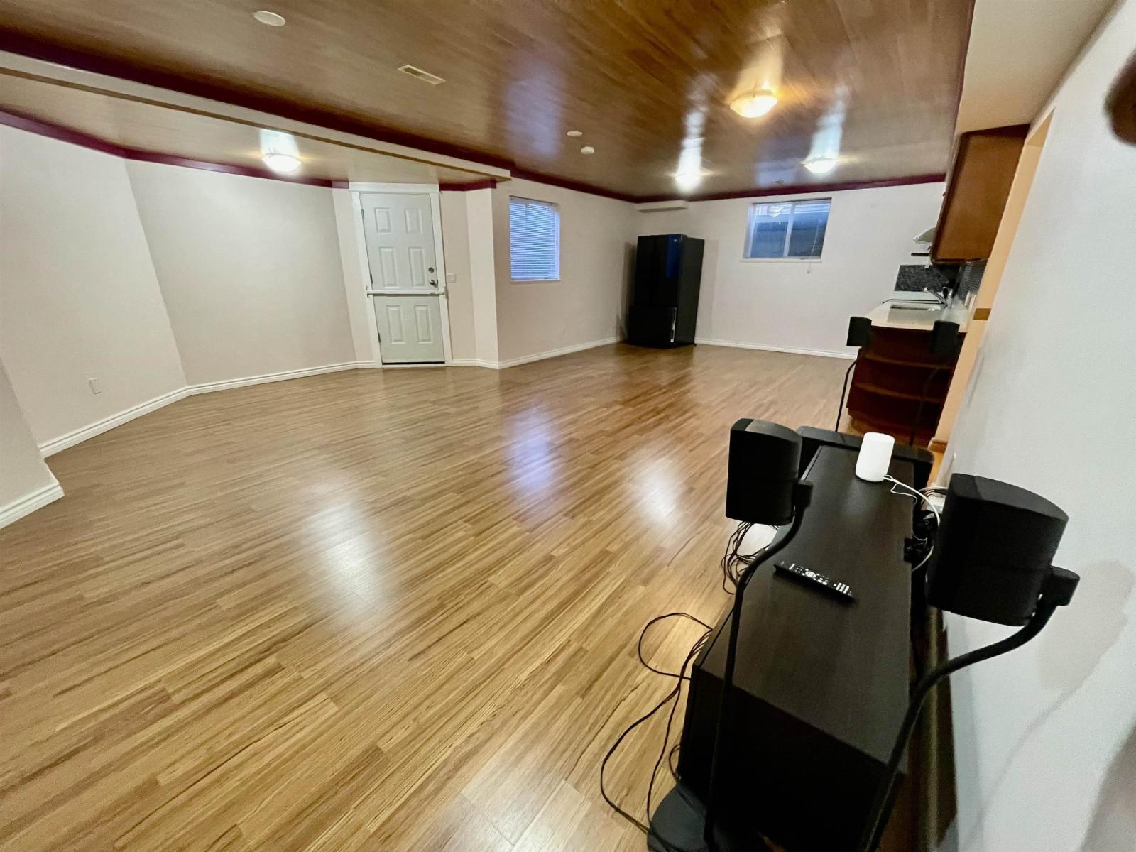 basement 198xx 69A AVENUE, Langley — photo 3