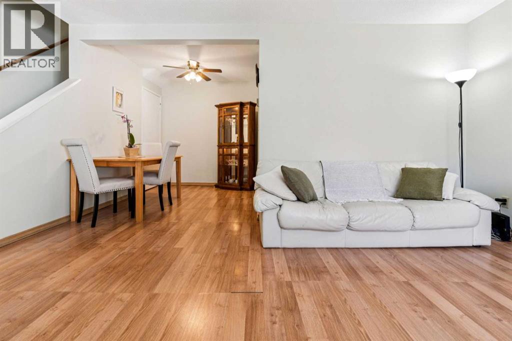 21, 251 90 Avenue SE, Calgary, Alberta