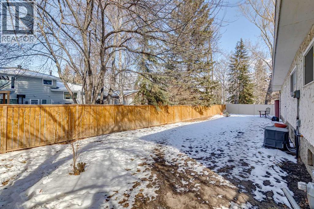 Single Family House Bungalow for Sale in  Mapleshire Crescent SE Maple Ridge Calgary 