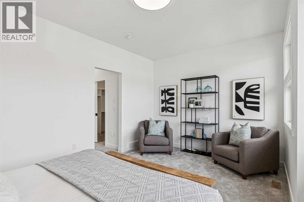 Single Family House for Sale in   Avenue NW Hillhurst Calgary 