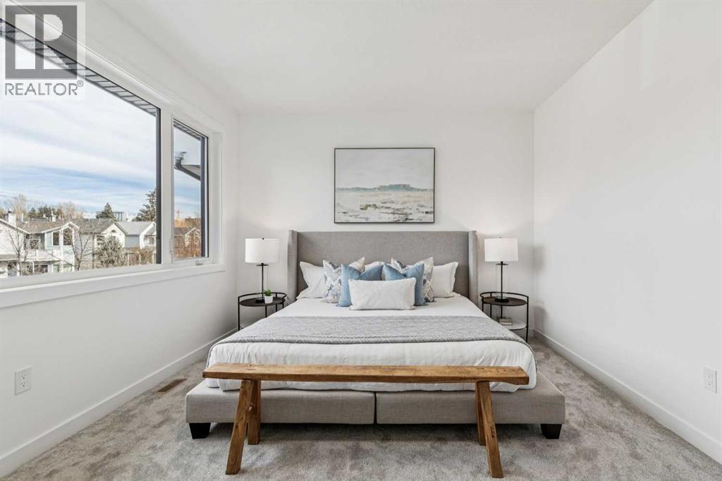 Single Family House for Sale in   Avenue NW Hillhurst Calgary 