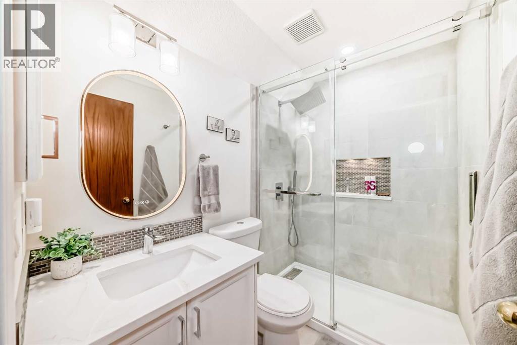 Single Family House for Sale in  Macewan Park Circle NW MacEwan Glen Calgary 