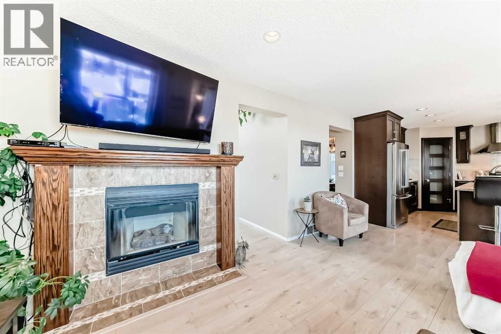 Single Family House for Sale in  Macewan Park Circle NW MacEwan Glen Calgary 