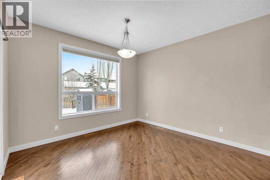 Single Family House for Sale in  Autumn Circle SE Auburn Bay Calgary 