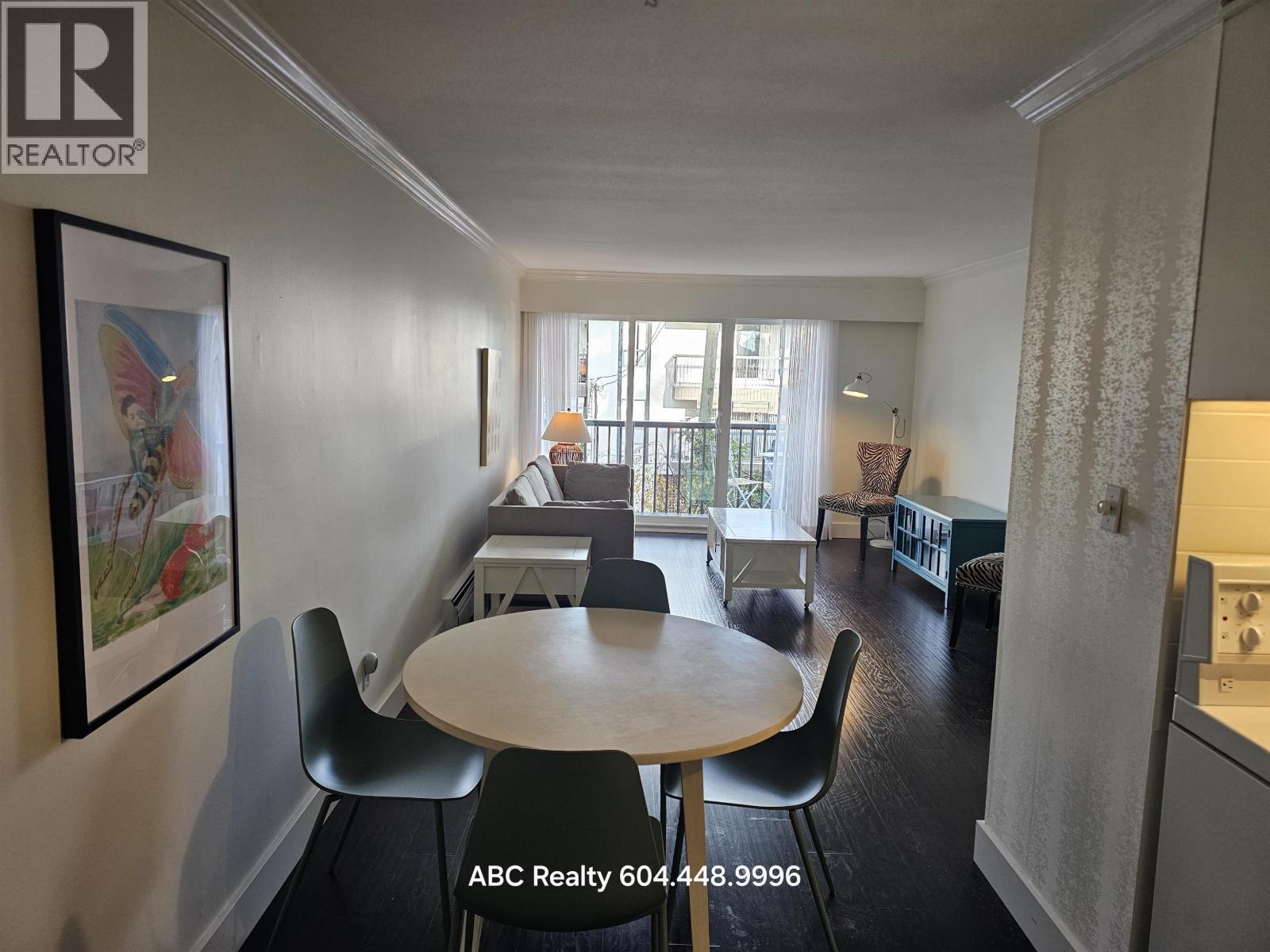 2FL 2125 2ND Avenue - main photo