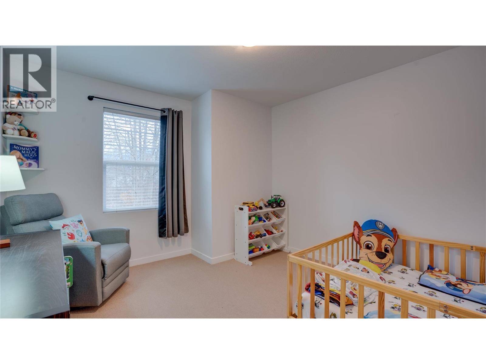 #3 671 24 STREET NE - 24