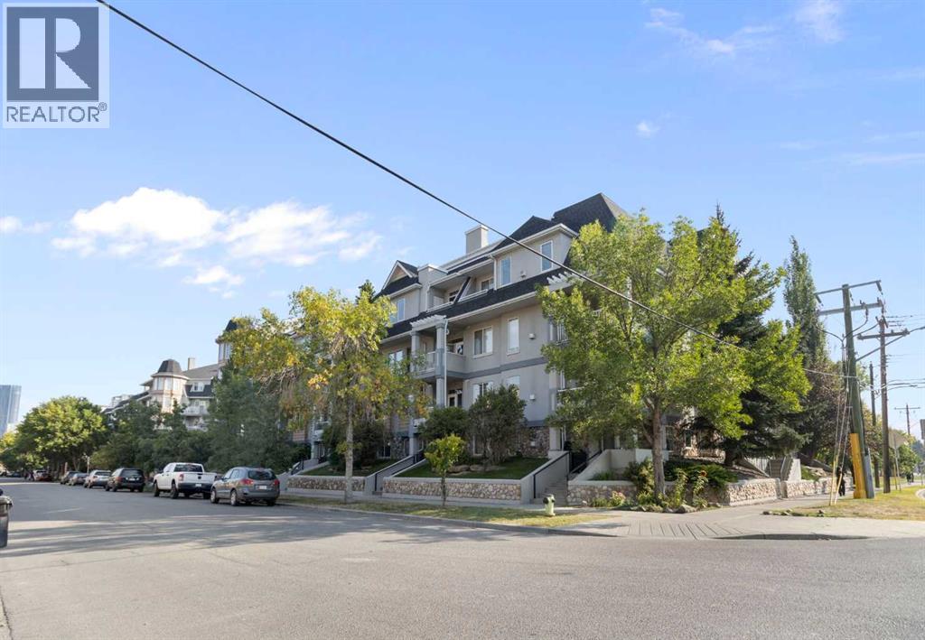 404, 2422 Erlton Street SW, Calgary, Alberta