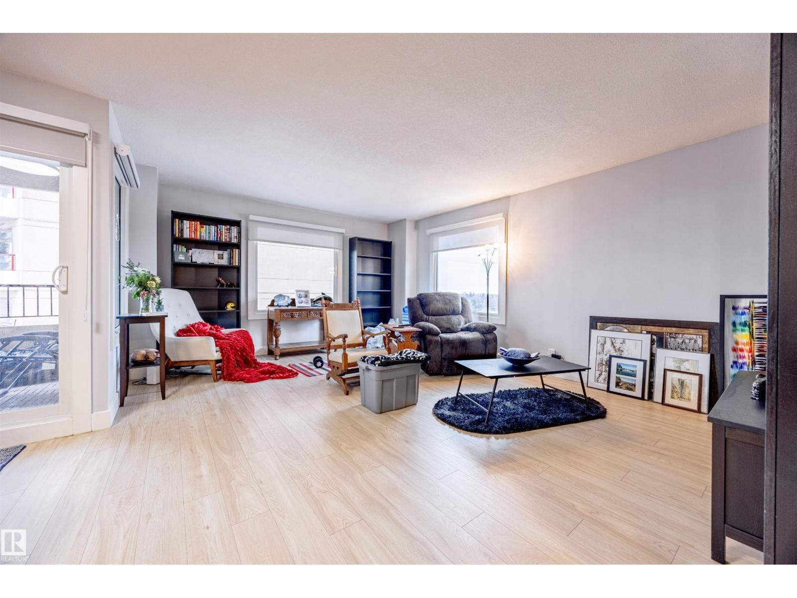 #803 12303 JASPER AV NW - 12