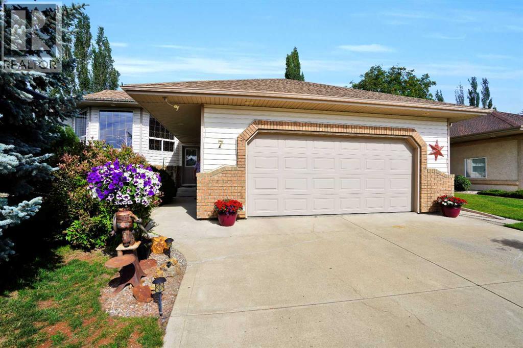 7 Revie Close, Red Deer