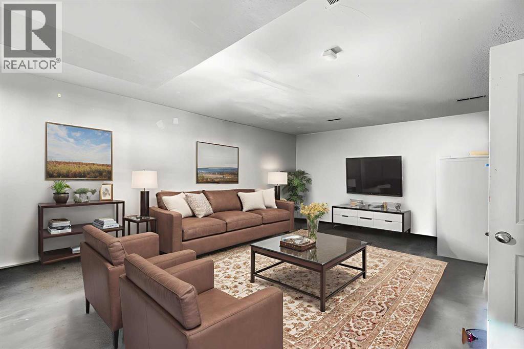 Single Family House Bi-level for Sale in  Hunterdale Place NW Huntington Hills Calgary 