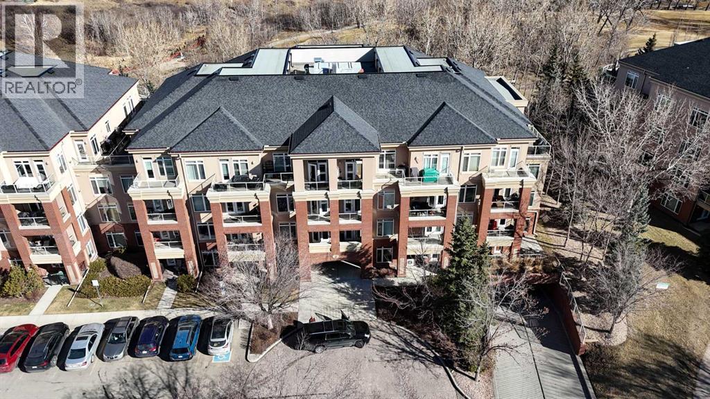 Single Family House for Sale in   Hemlock Crescent SW Spruce Cliff Calgary 