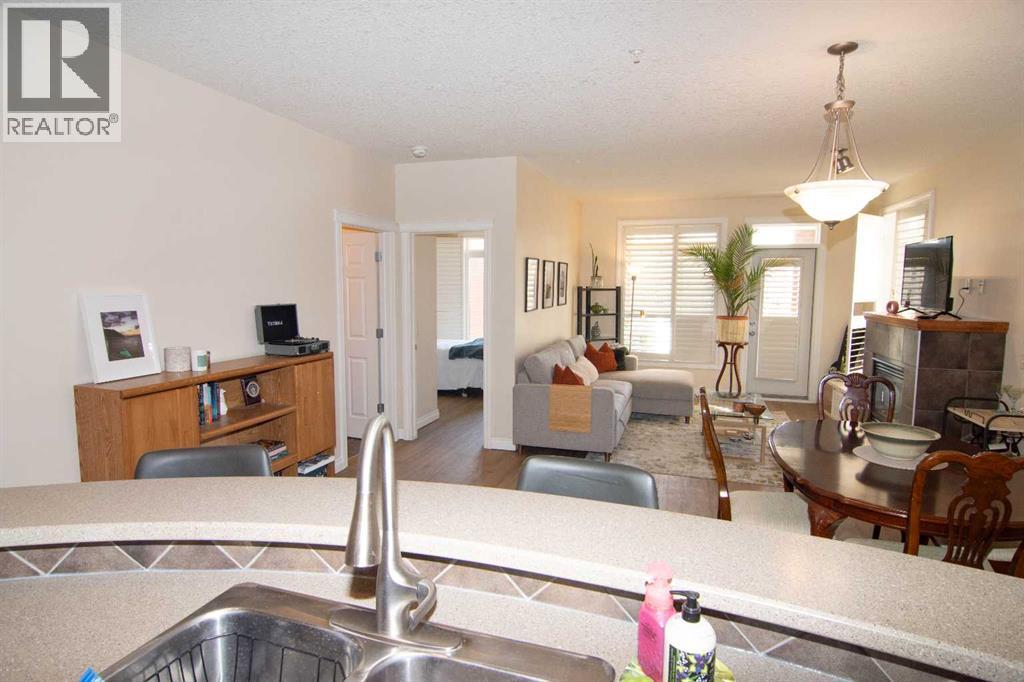 Single Family House for Sale in   Hemlock Crescent SW Spruce Cliff Calgary 