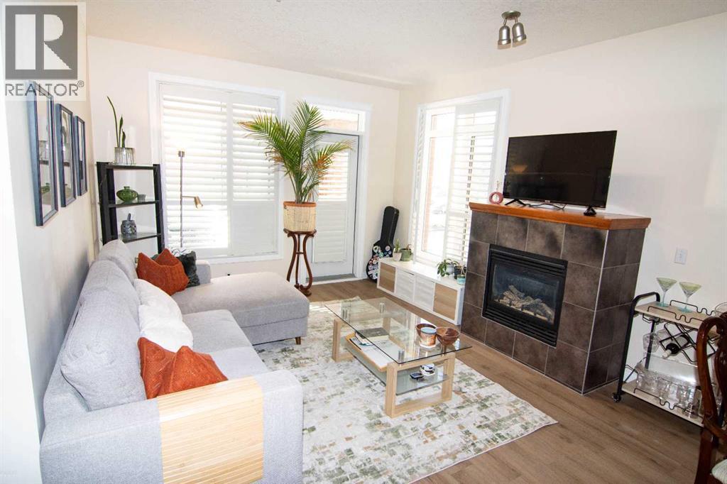 Single Family House for Sale in   Hemlock Crescent SW Spruce Cliff Calgary 