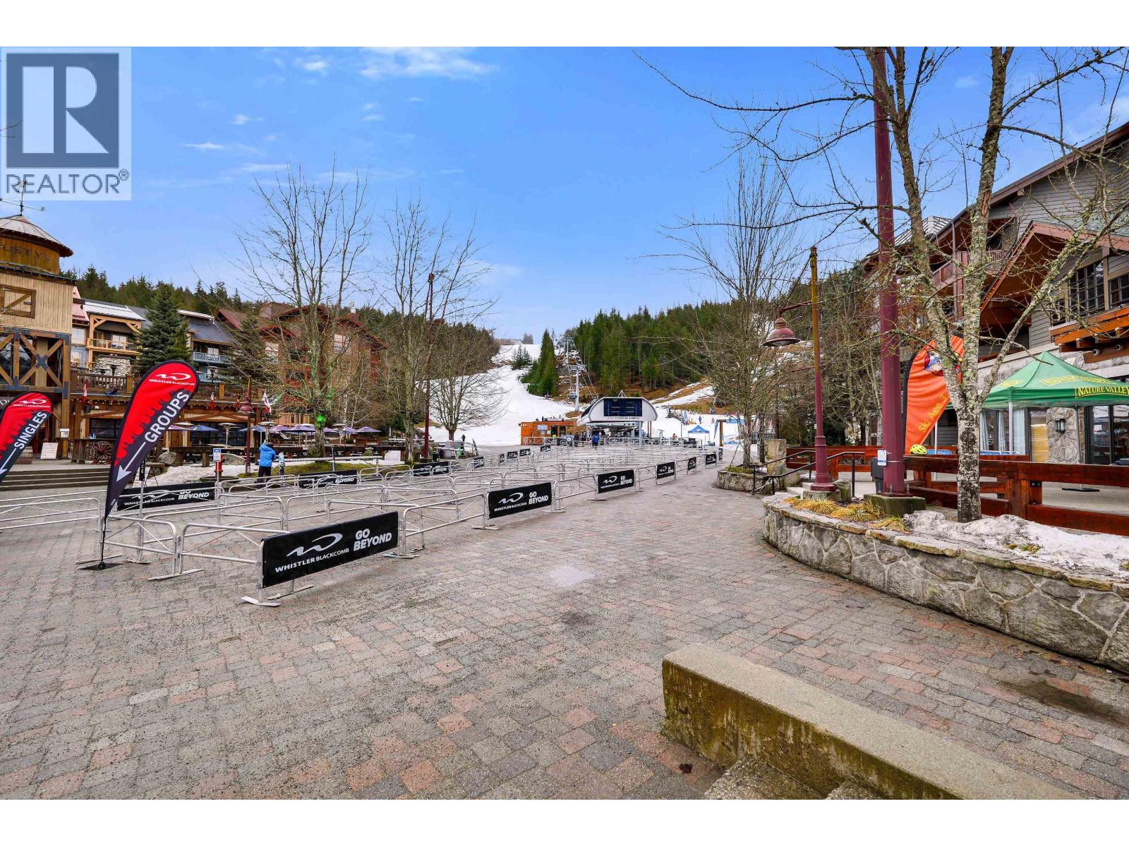 207 2050 LAKE PLACID ROAD, Whistler