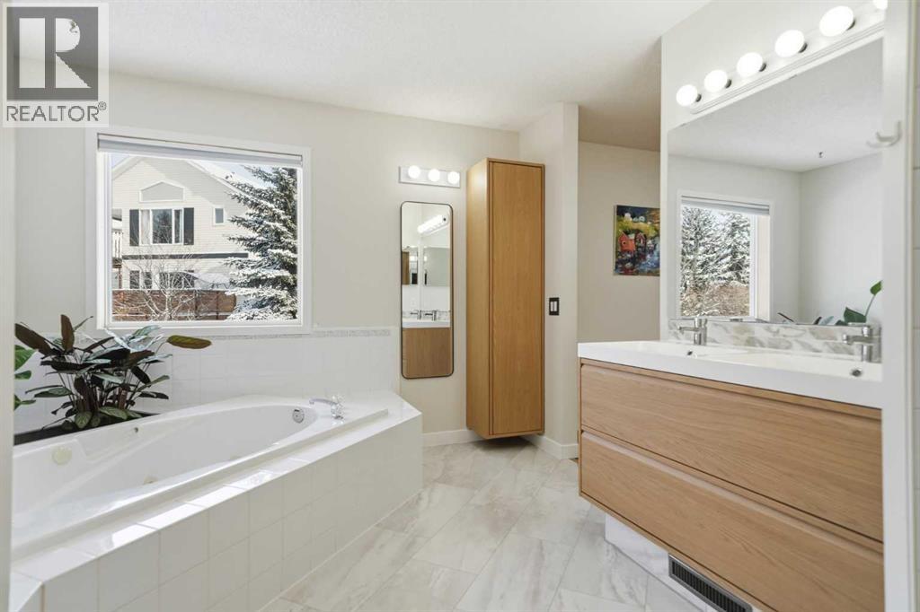 Single Family House for Sale in  Scenic View Close NW Scenic Acres Calgary 