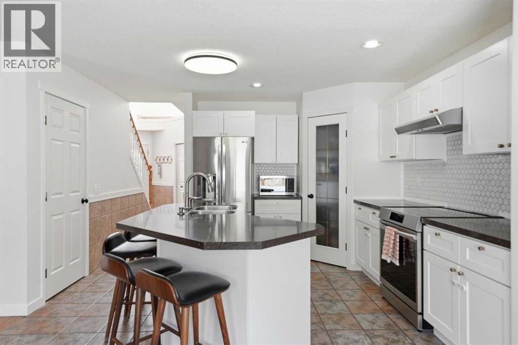 Single Family House for Sale in  Scenic View Close NW Scenic Acres Calgary 