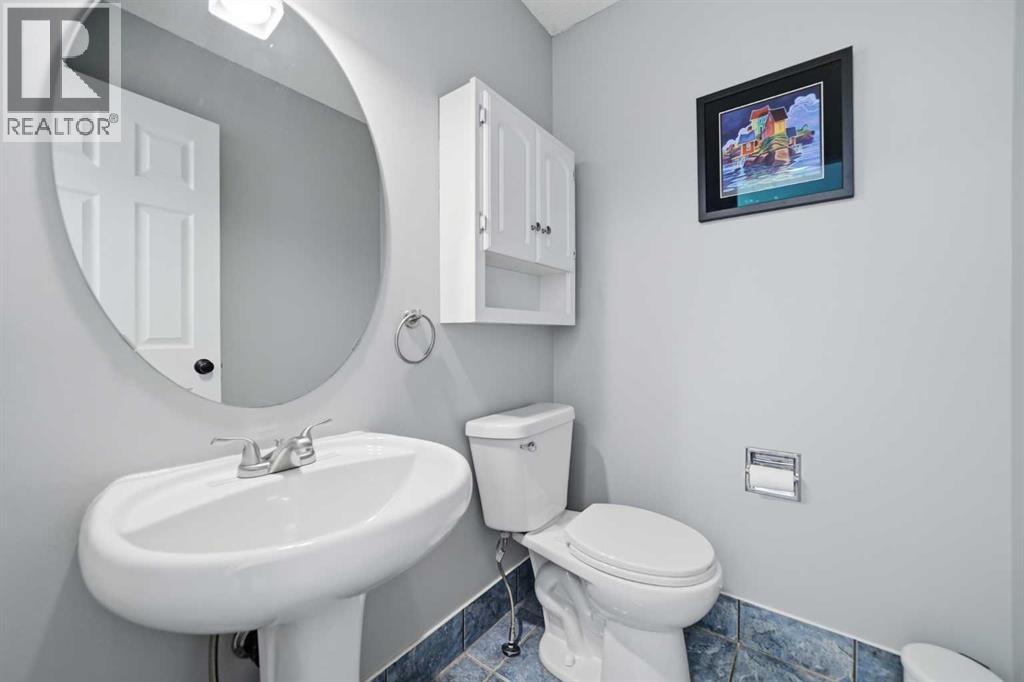 Single Family House for Sale in  Scenic View Close NW Scenic Acres Calgary 