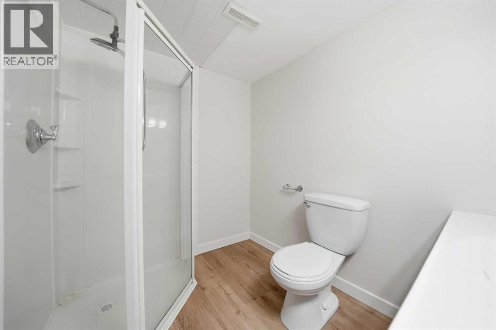 Single Family House for Sale in  Scenic View Close NW Scenic Acres Calgary 