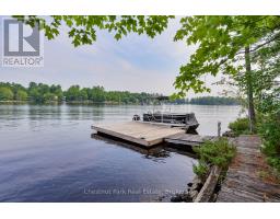 Bedroom - Rose Island Kahshe Lake, Gravenhurst, ON P0B1G0 Photo 6