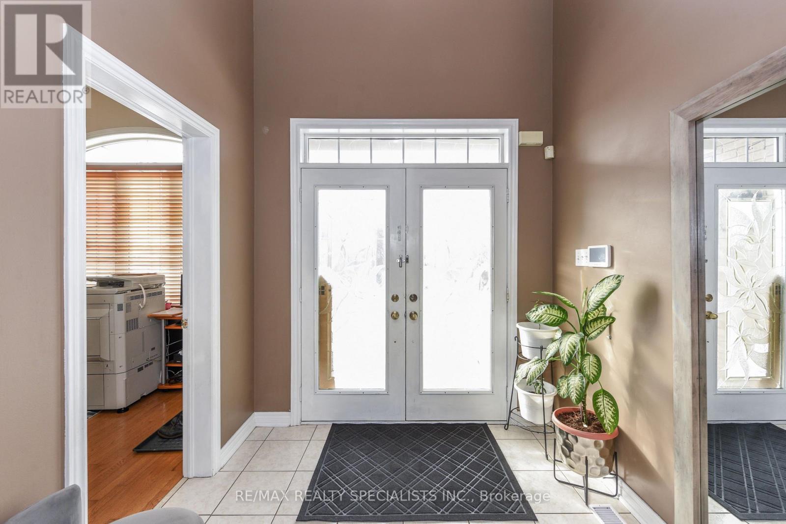 41 MADRONNA GARDENS - 6
