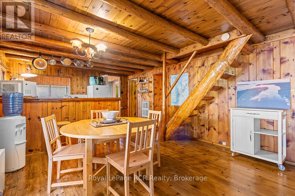 403 EAGLE ROAD, Northern Bruce Peninsula, Ontario