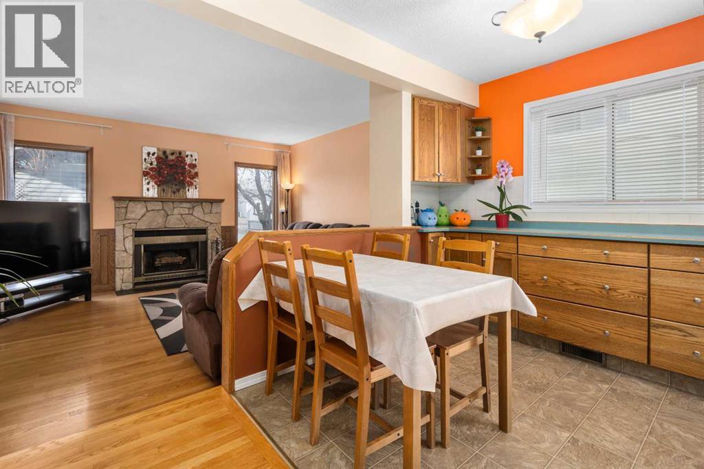 Single Family House for Sale in  Millbank Drive SW Millrise Calgary 