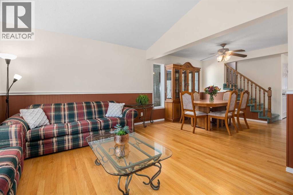 Single Family House for Sale in  Millbank Drive SW Millrise Calgary 