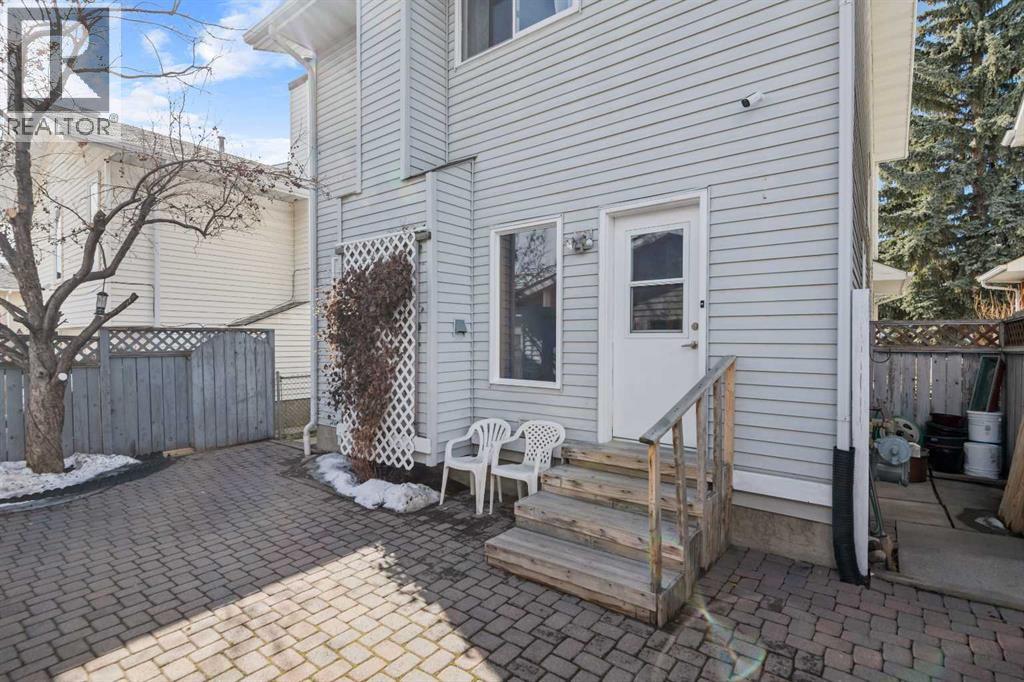 232 Millbank Drive SW, Calgary, Alberta