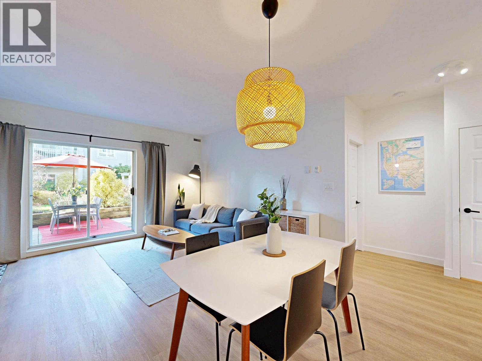 #105-4738 53 Street, Delta