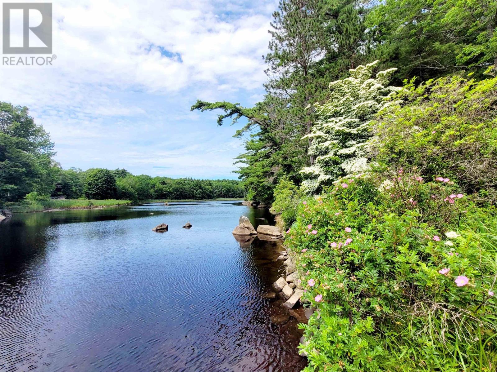 Property 35 of 49 of 221 Highway 8