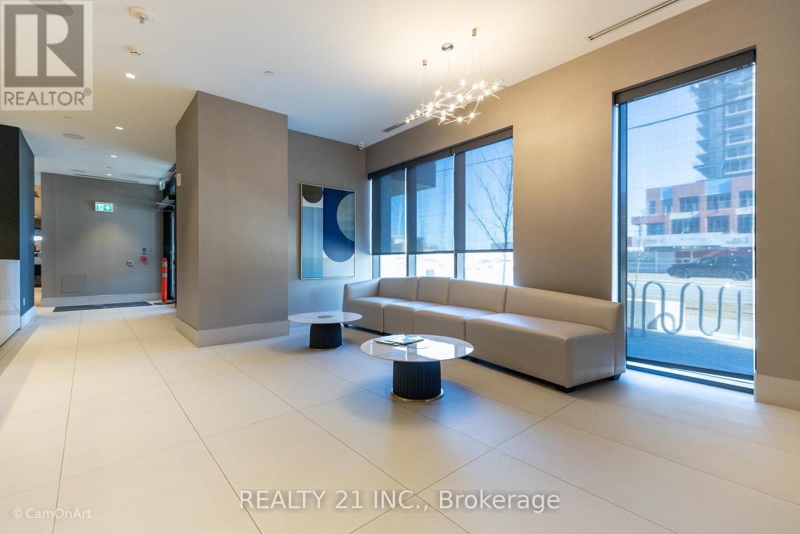 #2413 2550 SIMCOE STREET N - 22