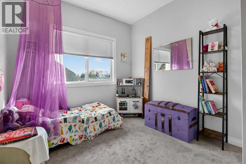 Single Family House for Sale in    Street SW Cedarbrae Calgary 