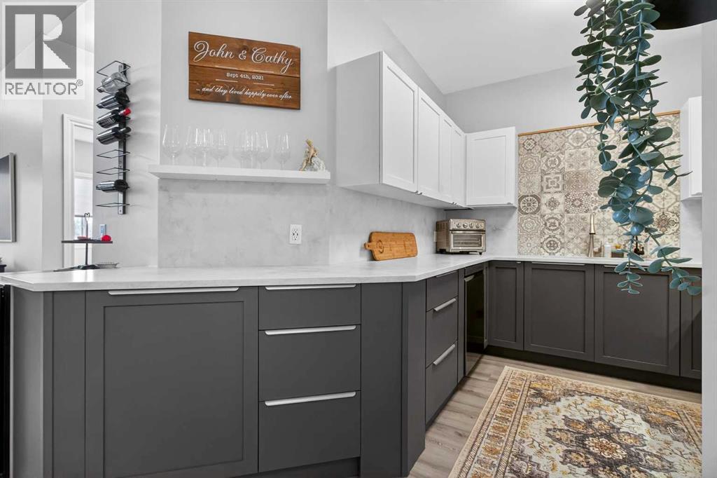 Single Family House for Sale in    Street SW Cedarbrae Calgary 