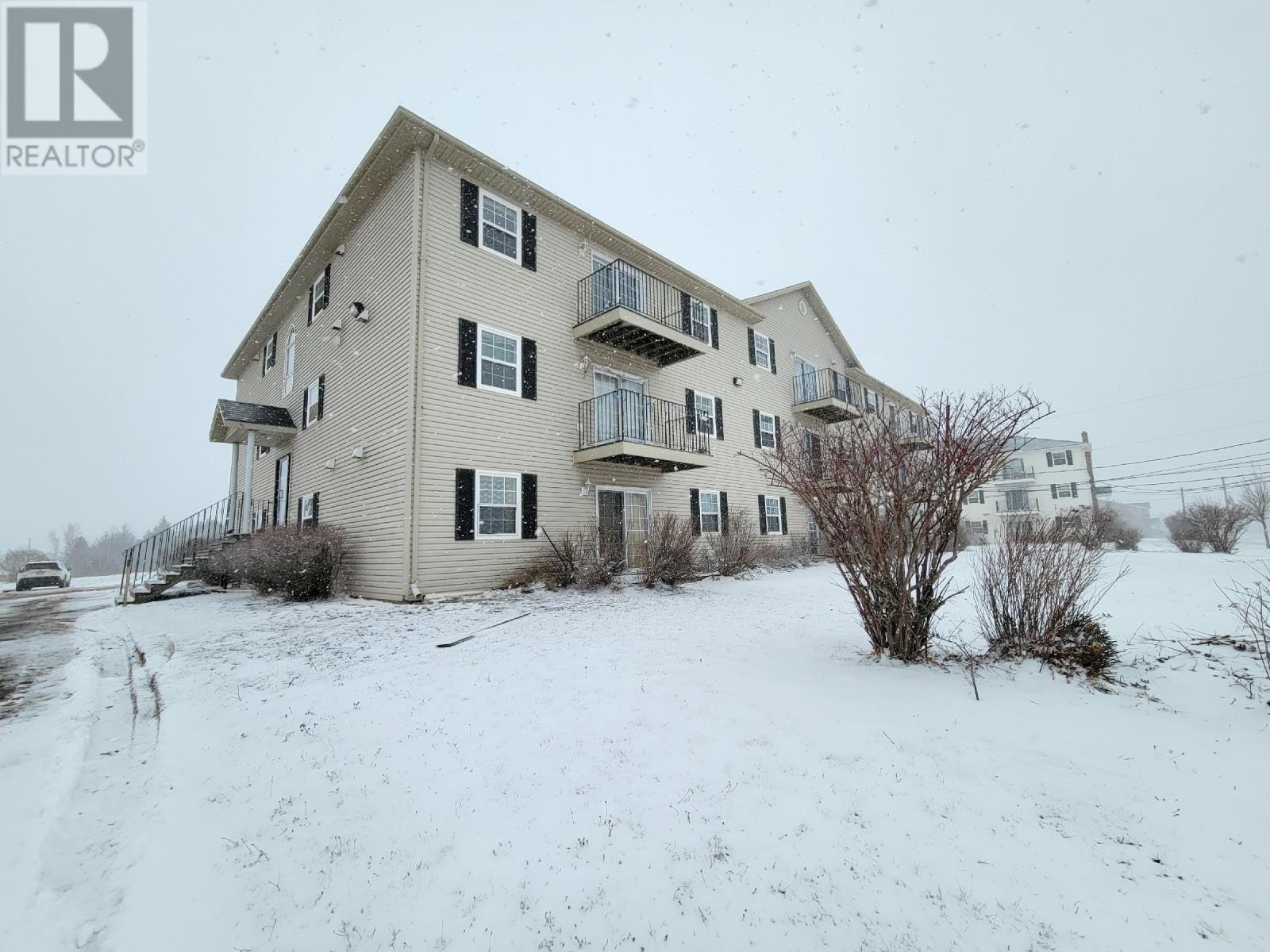 #1 33 Glen Stewart Drive - 1